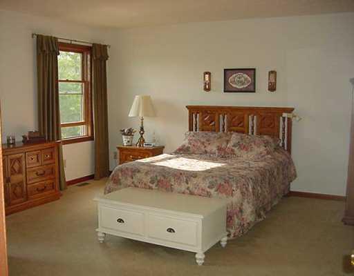 139 Ohare Road Canonsburg, PA 15317 - Photo 5 of 8 Master Bedroom.