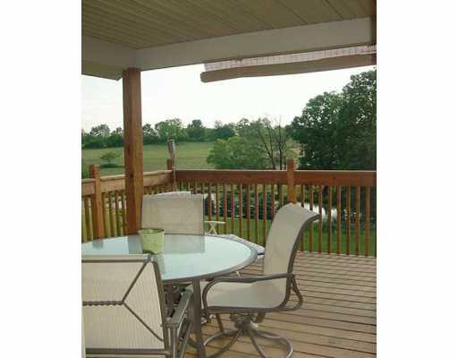 139 Ohare Road Canonsburg, PA 15317 - Photo 8 of 8 Patio/Deck.