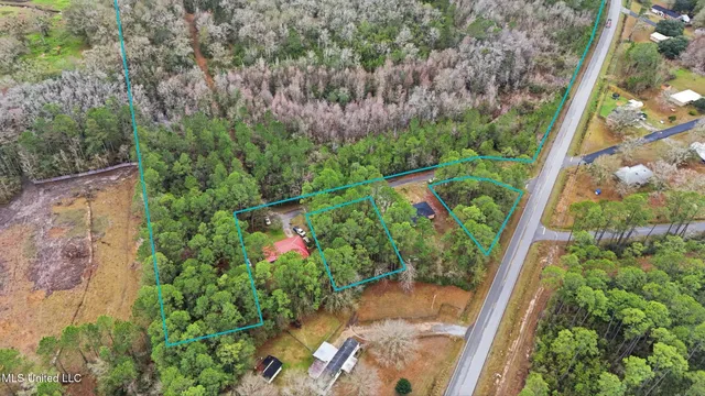 $170,000 | Saracennia Road, Moss Point, MS 39562