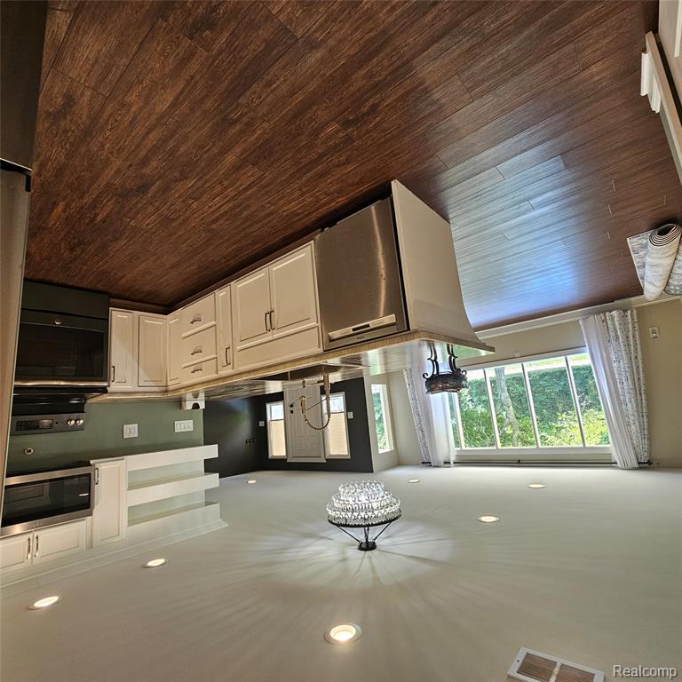 4430 Emmons Road Howell, MI 48855 - Photo 10 of 38 Gallery Image 10