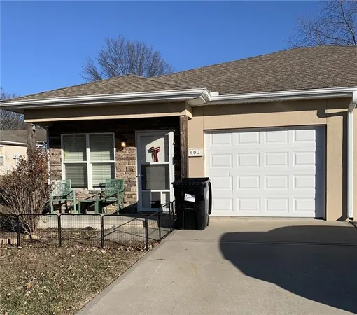 $199,000 | 902 Riffle Drive, Pleasant Hill, MO 64080