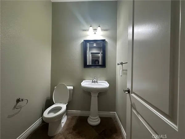 $370,000 | 14395 Nautical Lane, Unit E, Helendale, CA 92342