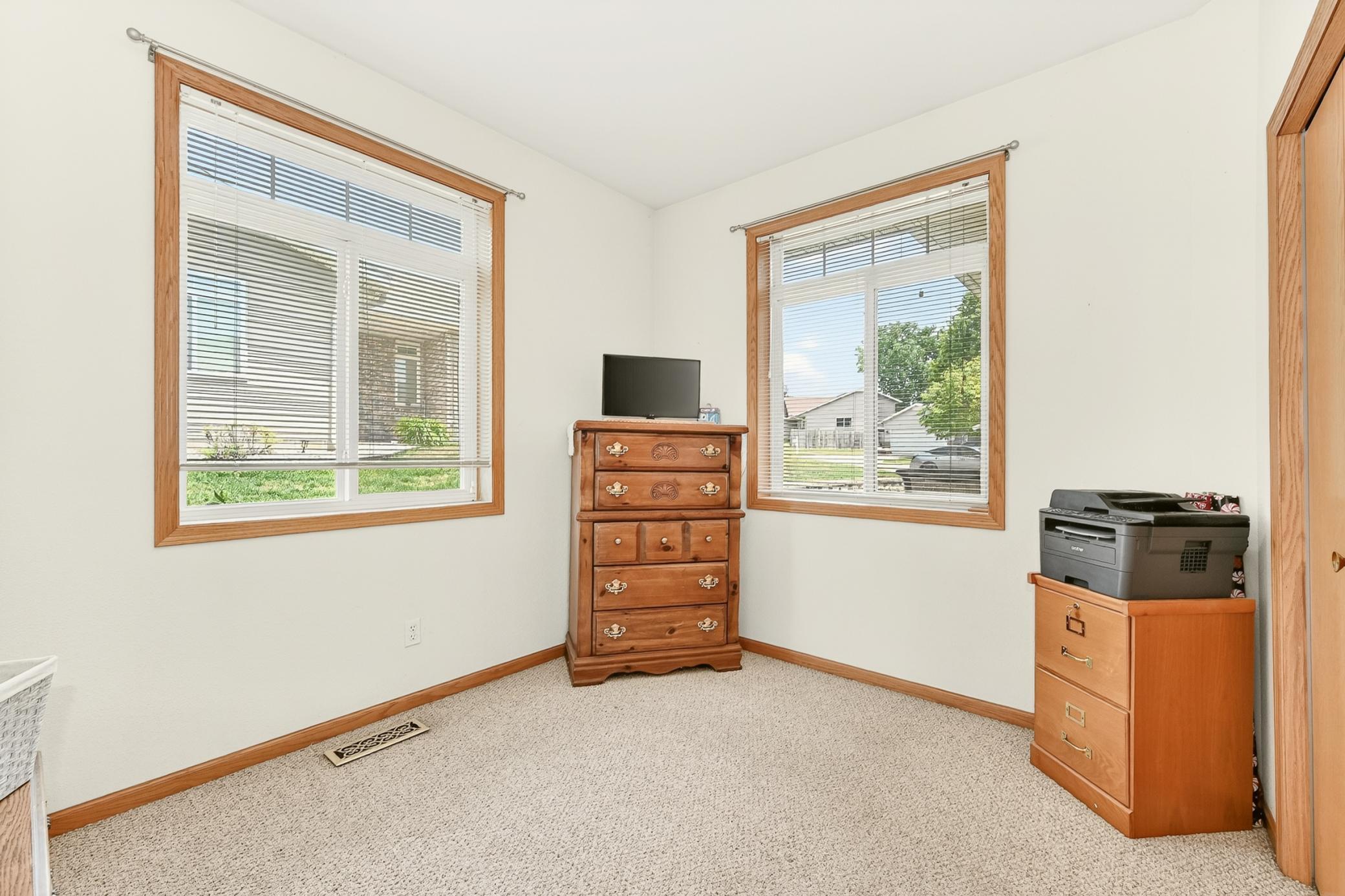 4207 Red Hawk Drive Southeast Rochester, MN 55904 - Photo 15 of 22