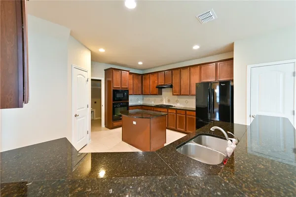 $3,650 | 100 Lake Mineral Wells Drive, Georgetown, TX 78628