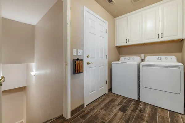 a view of utility room with washer and dryer