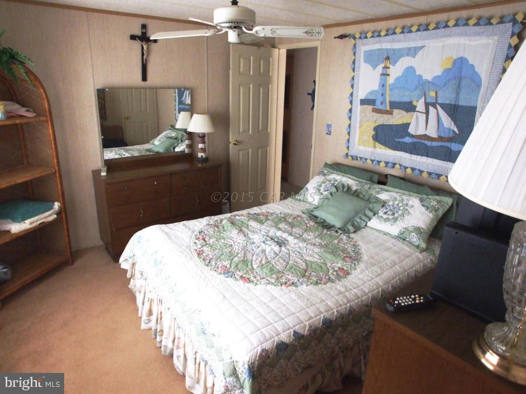 113 Clamshell Road Ocean City, MD 21842 - Photo 10 of 47 Gallery Image 10