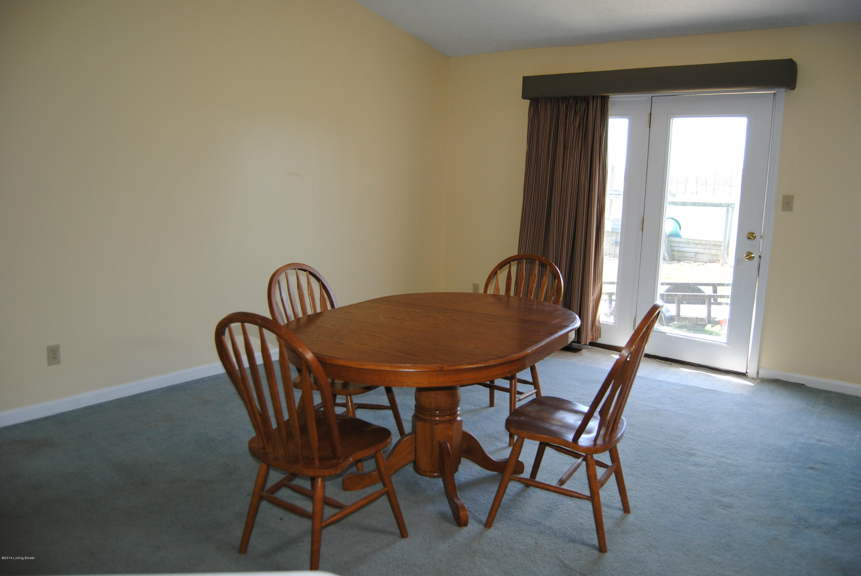 8006 Cropper Road Pleasureville, KY 40057 - Photo 8 of 21 DSC_0007