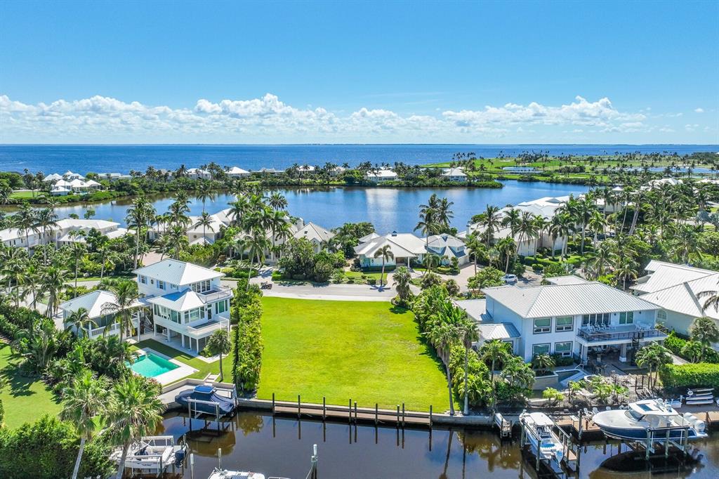 1639 Jean Lafitte Drive Boca Grande, FL 33921 - Photo 2 of 10