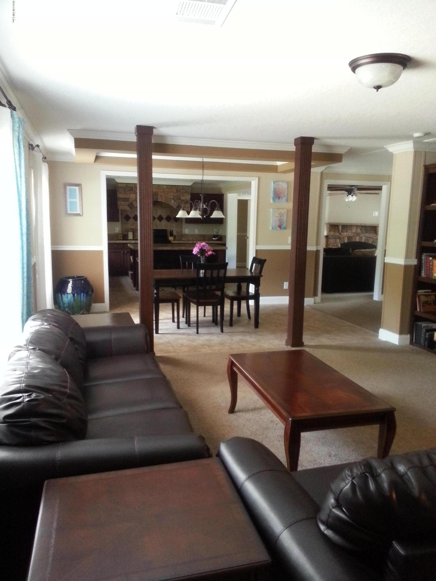 85193 Rose Marie Road Yulee, FL 32097 - Photo 3 of 15 20150404_010752