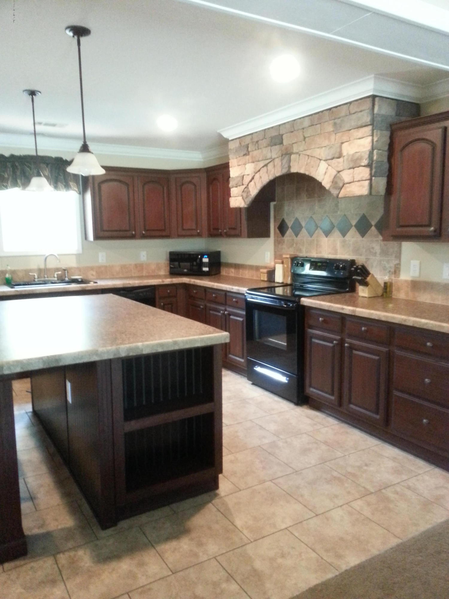 85193 Rose Marie Road Yulee, FL 32097 - Photo 6 of 15 20150404_011223