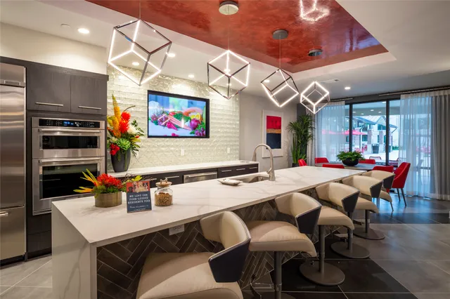 $1,825 | 13475 Rincon Drive, Unit 2305, Houston, TX 77077