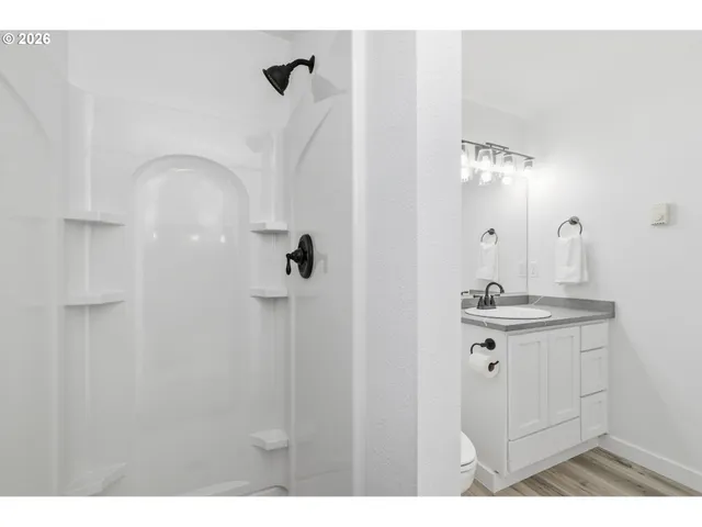 $515,000 | 835 Bobolink Avenue, Eugene, OR 97404