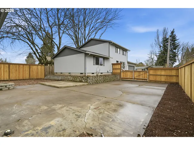 $515,000 | 835 Bobolink Avenue, Eugene, OR 97404