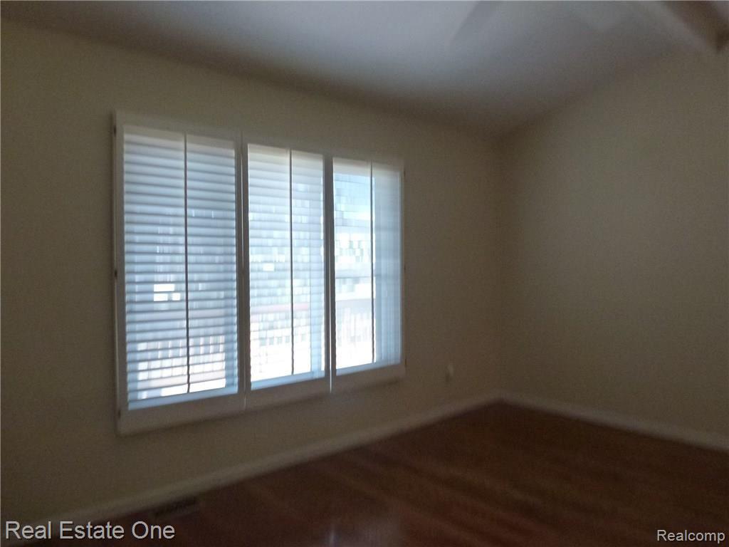 2178 London Bridge Drive, Unit 40 Rochester Hills, MI 48307 - Photo 13 of 31