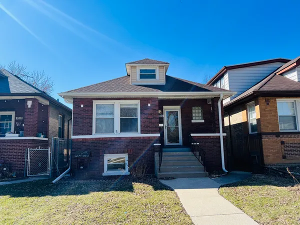 $1,450 | 3516 North Keating Avenue, Unit G, Chicago, IL 60641