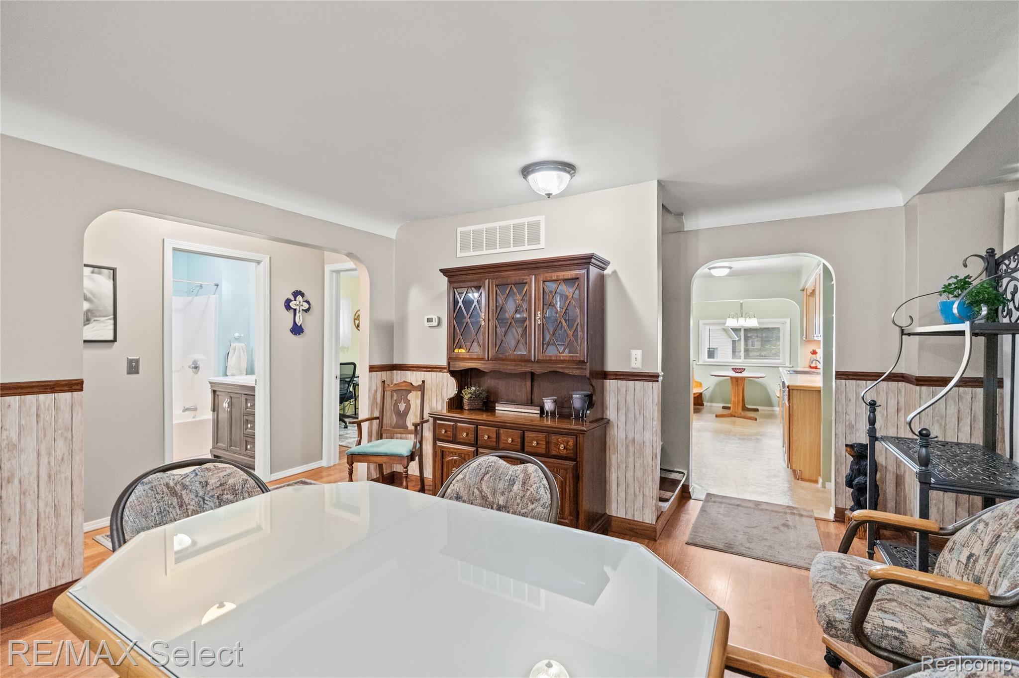 10267 Lapeer Road Davison, MI 48423 - Photo 22 of 41 10267 Lapeer Rd 33.jpg
