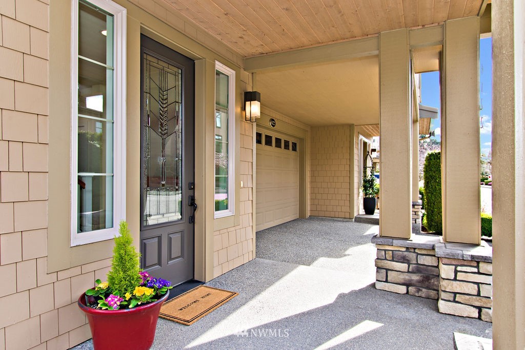 4122 Williams Avenue North Renton, WA 98056 - Photo 4 of 37 Gallery Image 4