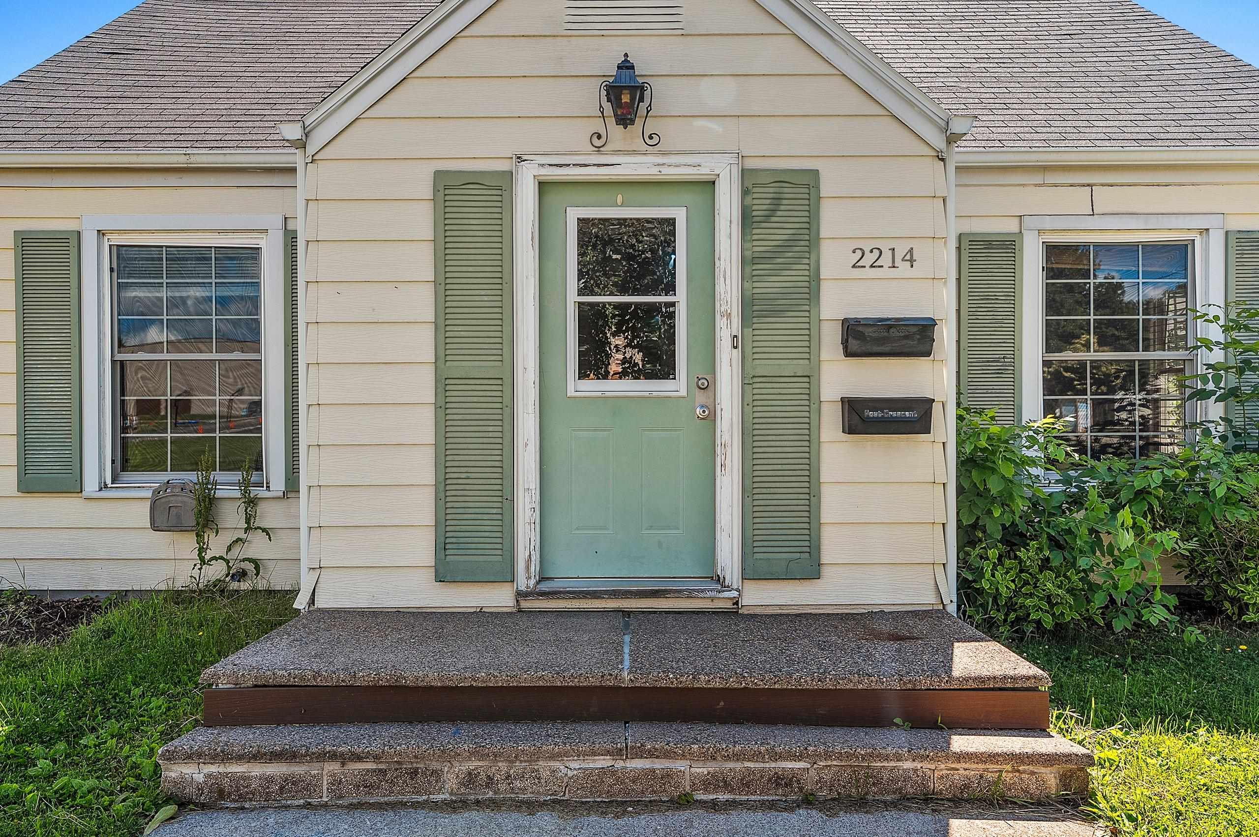 2214 North Division Street Appleton, WI 54911 - Photo 46 of 51