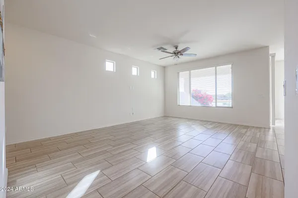 $399,000 | 16914 South 180th Avenue, Goodyear, AZ 85338