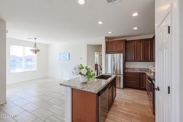 $399,000 | 16914 South 180th Avenue, Goodyear, AZ 85338