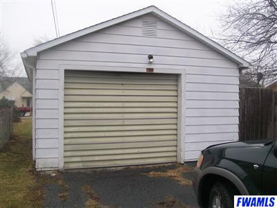 1209 Mix Avenue Decatur, IN 46733 - Photo 3 of 9