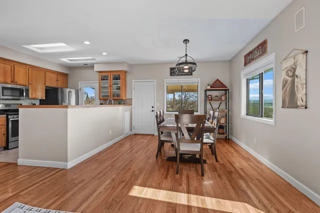 $359,000 | 19662 White Horse Place, Cottonwood, CA 96022