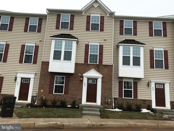 $2,800 | 222 Compass Drive, Lansdale, PA 19446