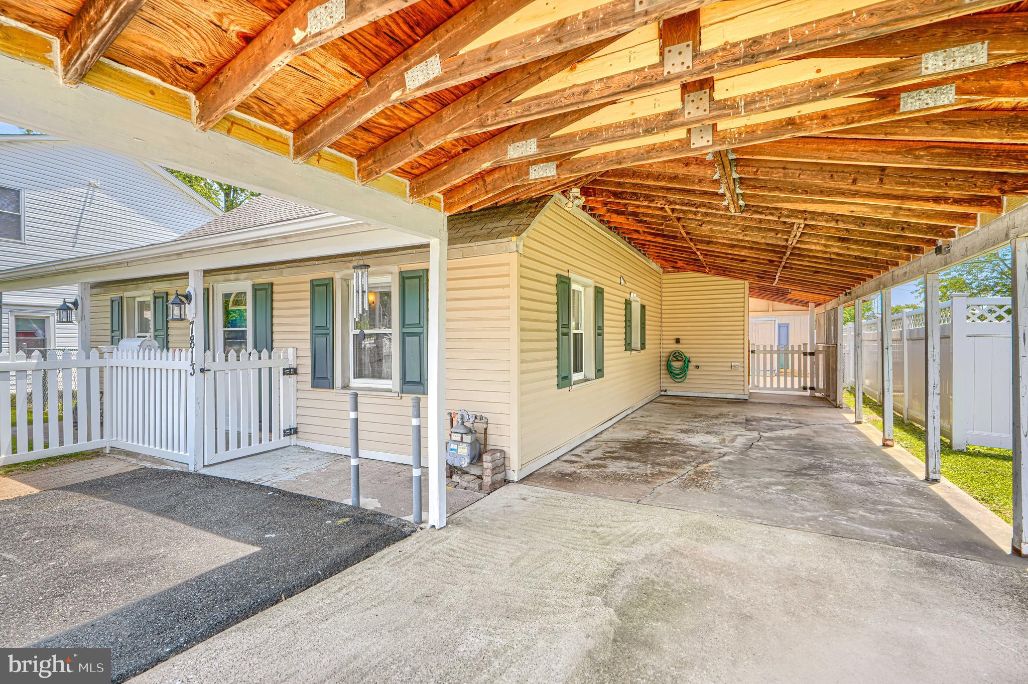 7813 Fairgreen Road Baltimore, MD 21222 - Photo 3 of 30