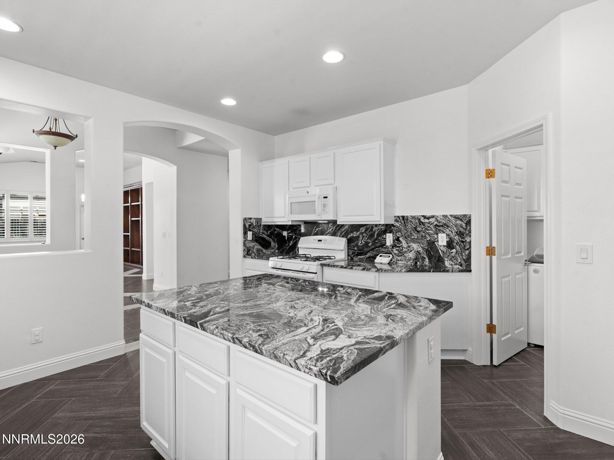 1409 Wild Wolf Way Reno, NV 89521 - Photo 14 of 46 16-20-1409 Wild Wolf Way-230-46-198