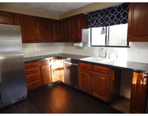 85 Pennacook Road Tewksbury, MA 01876 - Photo 5 of 16 Gallery Image 5