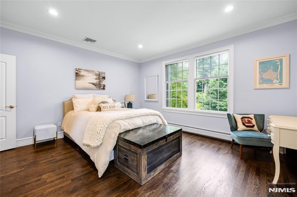 68 Eagle Rim Road Upper Saddle River, NJ 07458 - Photo 20 of 49 Gallery Image 20
