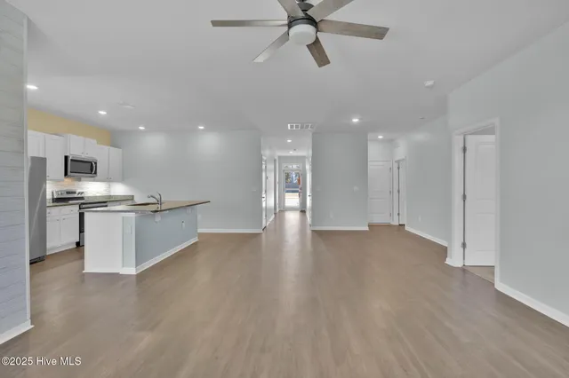 $299,000 | 1551 Murre Court Southeast, Bolivia, NC 28422