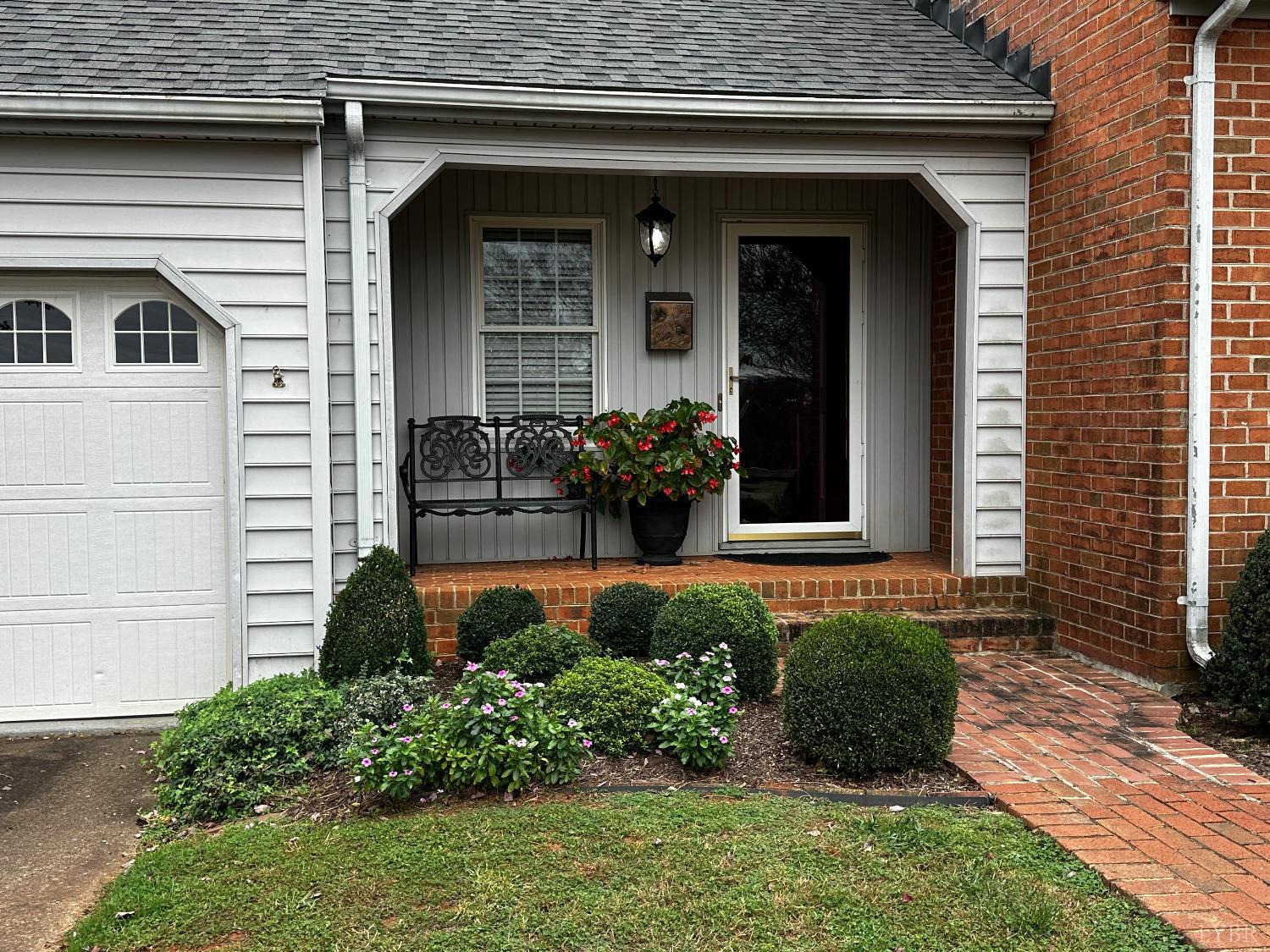 1687 Pilgrim Road Forest, VA 24551 - Photo 4 of 42 a front view of a house with a yard