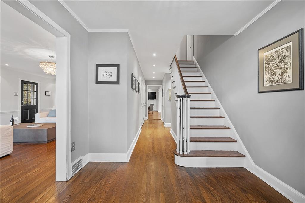 331 Sycamore Road Sewickley, PA 15143 - Photo 3 of 50