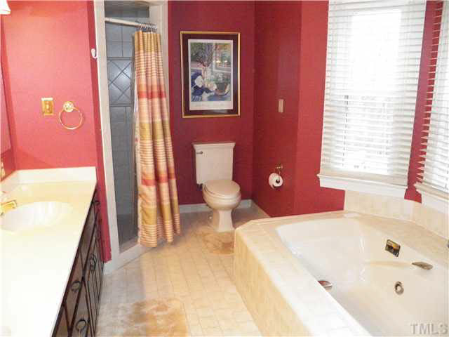 11619 Appaloosa Run East Raleigh, NC 27613 - Photo 16 of 25 Photo 16