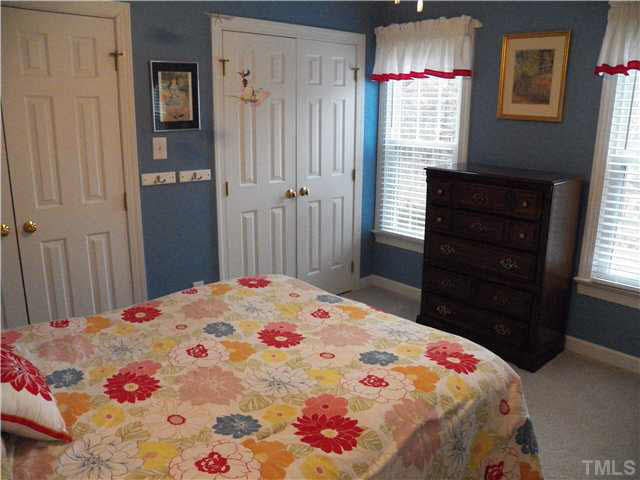 11619 Appaloosa Run East Raleigh, NC 27613 - Photo 19 of 25 Photo 19