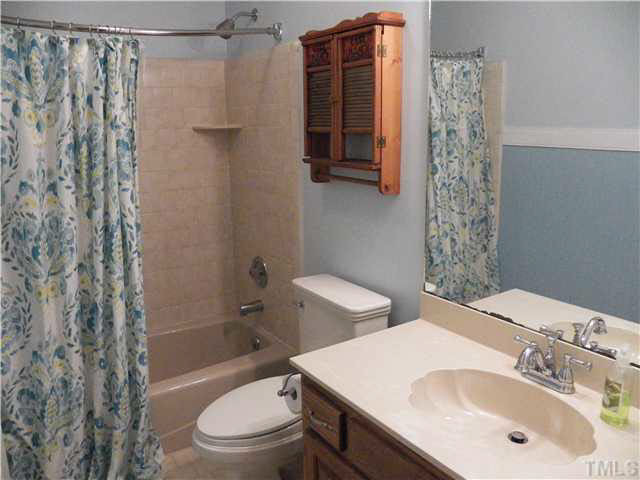 11619 Appaloosa Run East Raleigh, NC 27613 - Photo 20 of 25 Photo 20
