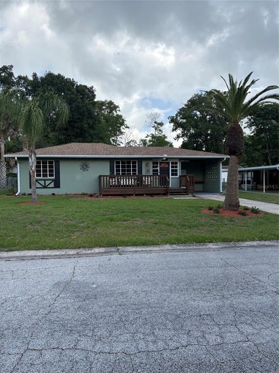 219 Kensington Road DeLand, FL 32724 - Photo 2 of 34