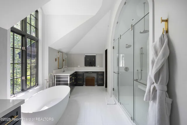 $23,500,000 | 185 Swan Road, Jackson, WY 83001