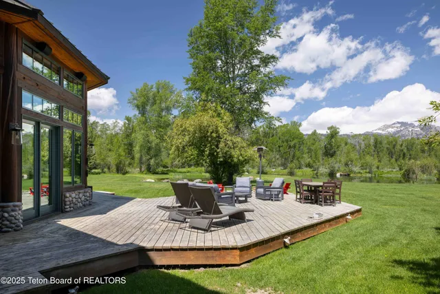 $23,500,000 | 185 Swan Road, Jackson, WY 83001