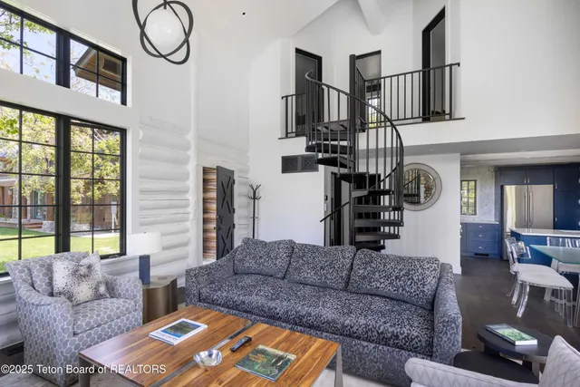 $23,500,000 | 185 Swan Road, Jackson, WY 83001