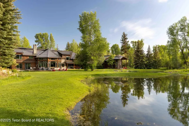 $23,500,000 | 185 Swan Road, Jackson, WY 83001
