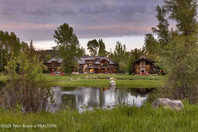 $23,500,000 | 185 Swan Road, Jackson, WY 83001