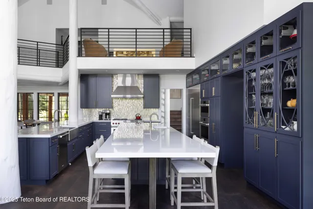 $23,500,000 | 185 Swan Road, Jackson, WY 83001