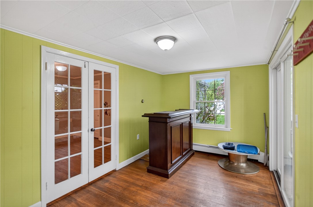 64 White Birch Road Cranston, RI 02920 - Photo 16 of 50