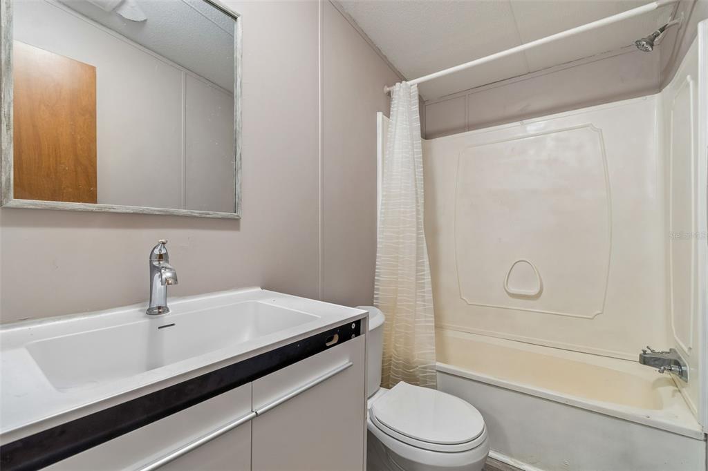 5010 Ewell Road Lakeland, FL 33811 - Photo 18 of 26