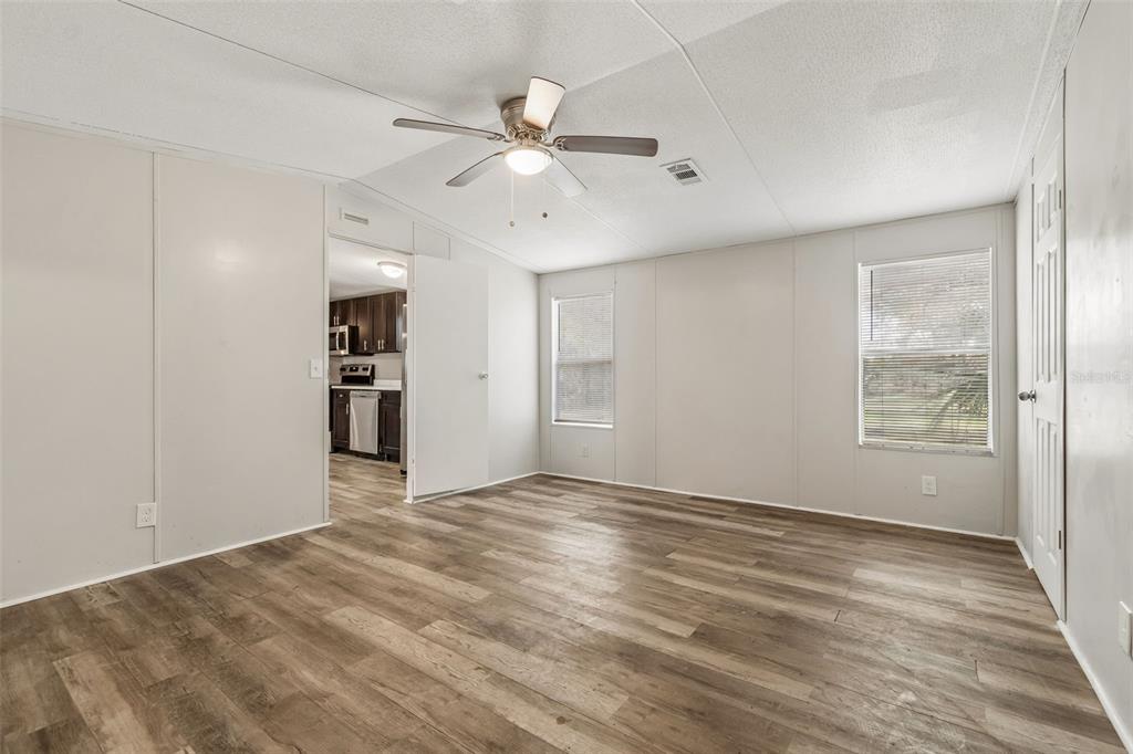 5010 Ewell Road Lakeland, FL 33811 - Photo 9 of 26