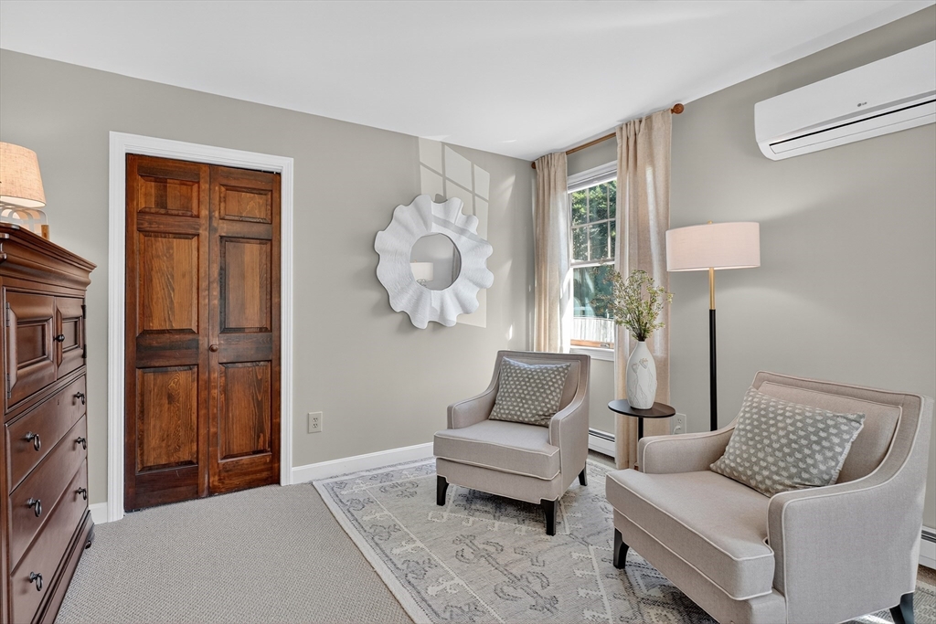 191 Hathaway Road Acushnet, MA 02743 - Photo 28 of 42 a living room with furniture