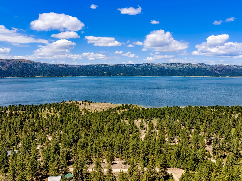 1497 Pine Ridge Drive, Unit 5 Cascade, ID 83611 - Photo 23 of 33