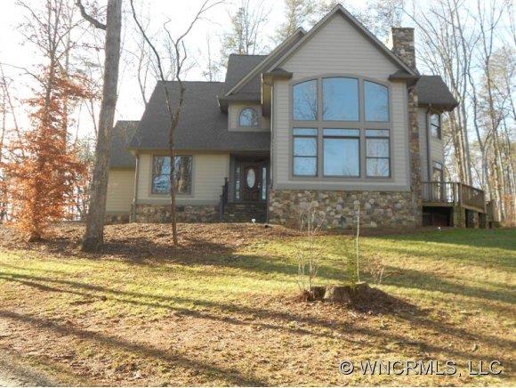 990 Oak Springs Road Rutherfordton, NC 28139 - Photo 1 of 14 a front view of a house with a yard